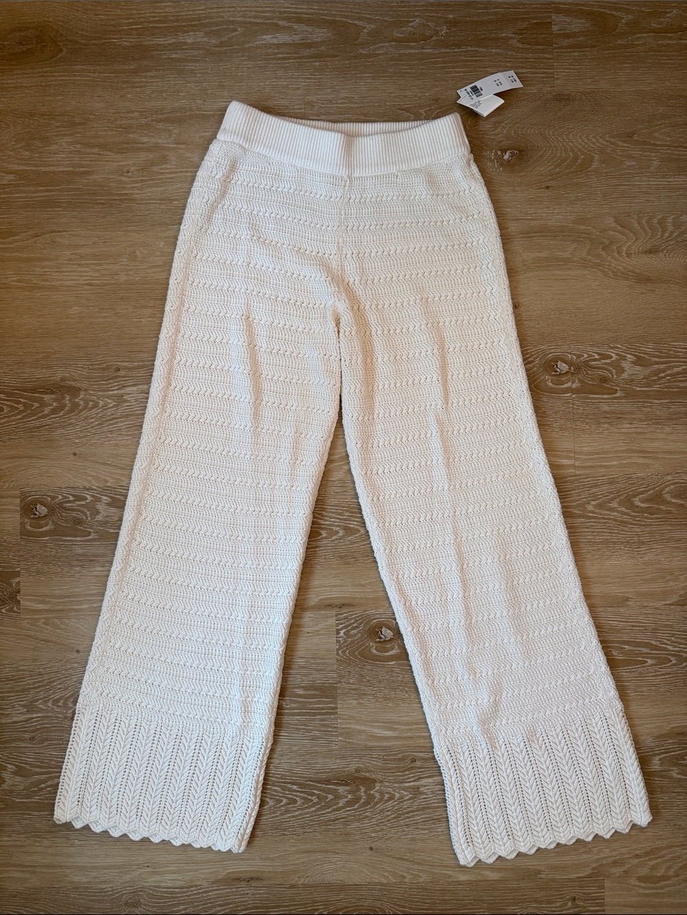 Abercrombie & Fitch Crochet Pants Small
